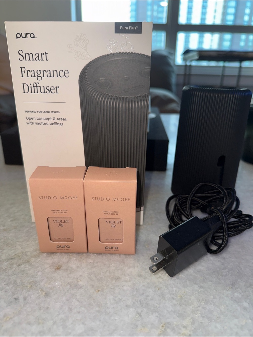 Pura Smart Fragrance Diffuser with Black Unit and Violet Fig Fragrance Refills